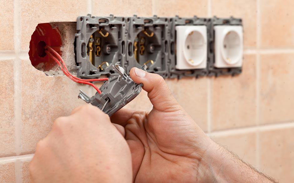 électricien de maintenance Paris 4